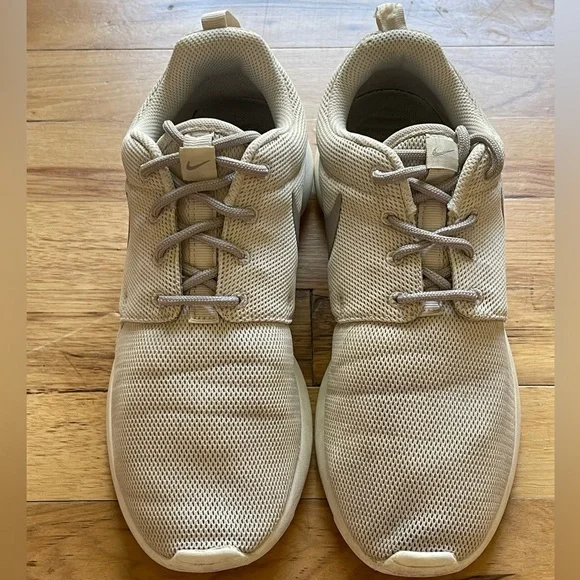 Nike Roshe One Women’s Running Shoes - Picture 3 of 7